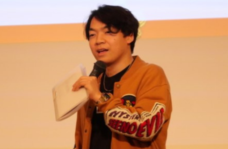 伊沢さん講義中