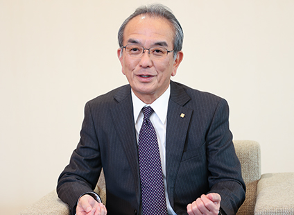 京セラ株式会社 代表取締役社長　谷本 秀夫  氏